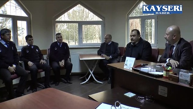 (5 Şubat 2019) BAŞKAN ÇOLAKBAYRAKDAR, ZABITA EKİPLERİMİZLE VATANDAŞLARA HUZURLU BİR ORTAM SUNUYORUZ