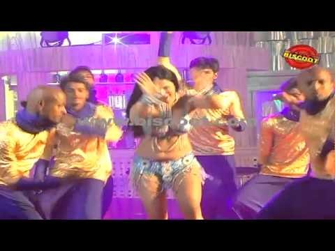 Veena's bold scenes exposed I Dirty Picture | Making of Kannada Movie Silk Sakkath Maga