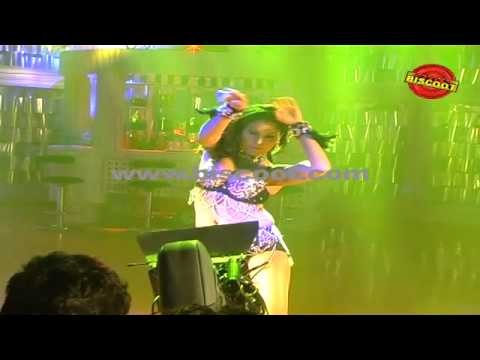 Veena at Silk Sakkath Maga music I Dirty Picture | Making of Kannada Movie Silk Sakkath Maga