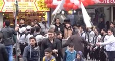 İstanbul'da Suriye Marşı ve Suriye Bayrakları ile Yapılan Açılış Büyük Tepki Topladı