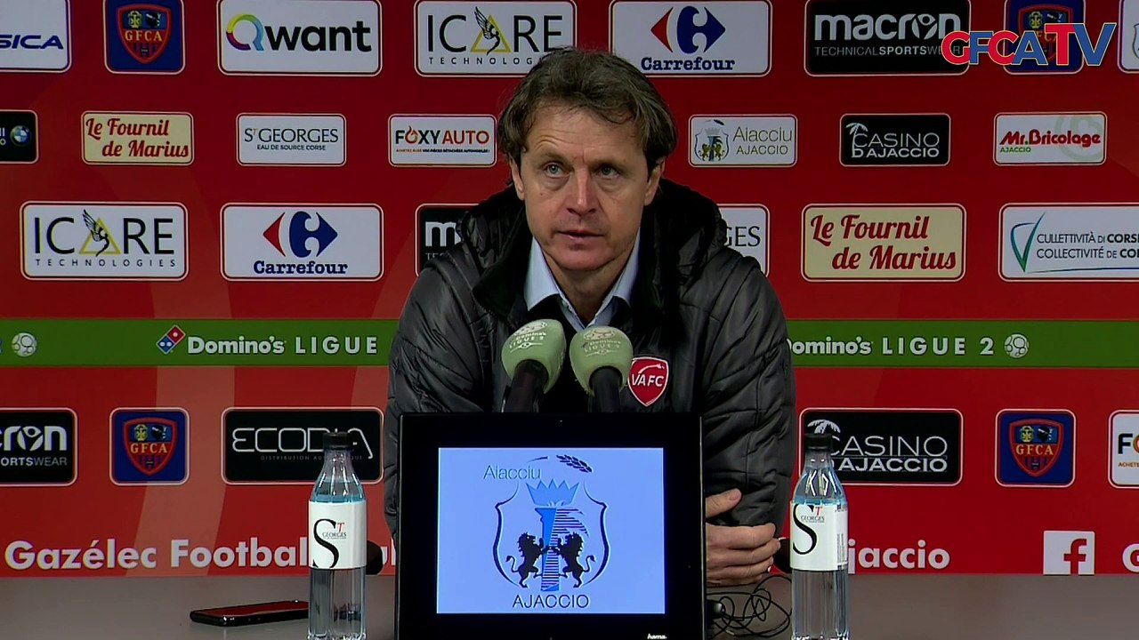Vidéo - les réactions de Réginald Ray & d'Hervé Della Maggiore après Gazélec Ajaccio / Valenciennes
