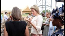 La reine Mathilde en visite au Mozambique