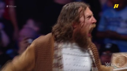 قرار تريبل إتش يصدم دانيال برايان.. اللقب أصبح مهددًا بقوة