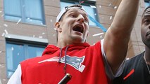 Gronk dances and catches footballs from fans