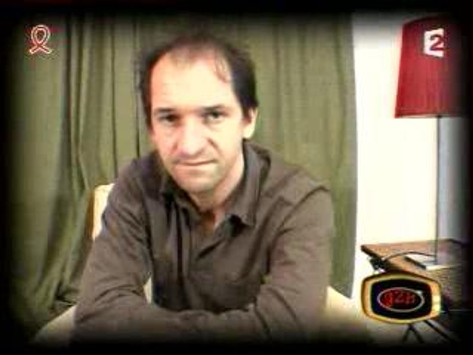 clovis file dans ta chambre