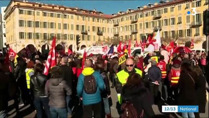 Manifestations : la CGT et les "gilets jaunes" défilent ensemble