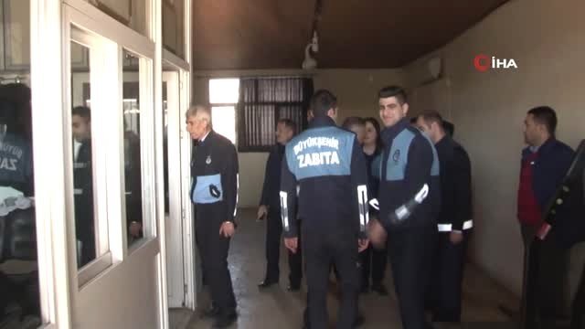 Mardin Büyükşehir Belediyesi Zabıta Ekiplerinden Hal ve Pazarlarda Fiyat Denetimi