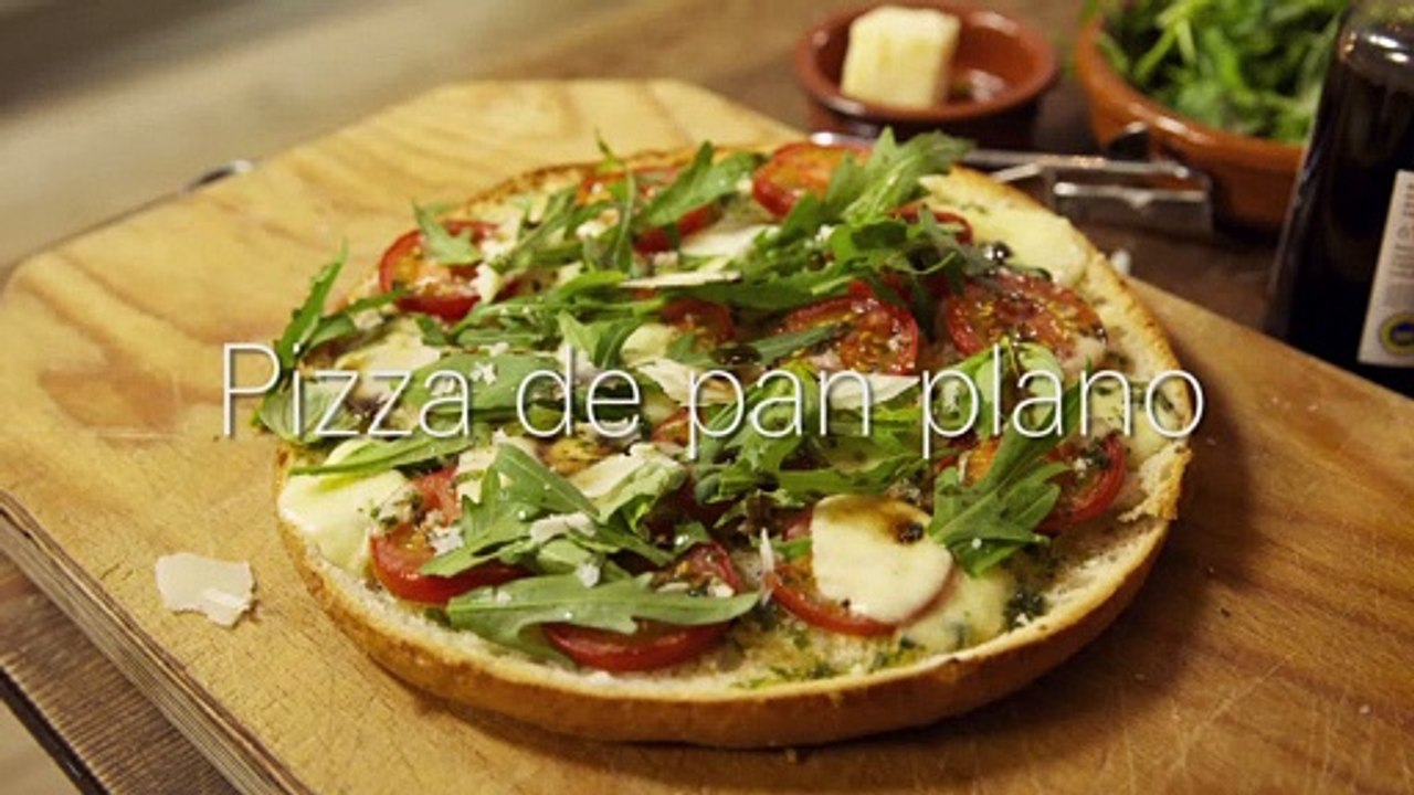 Pizza de pan plano