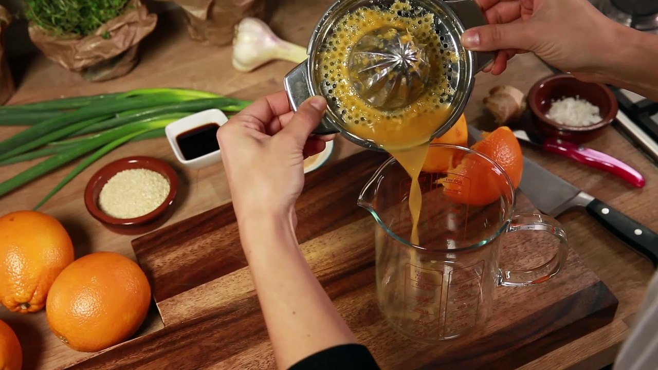 Pollo ala naranja al horno con sesamo