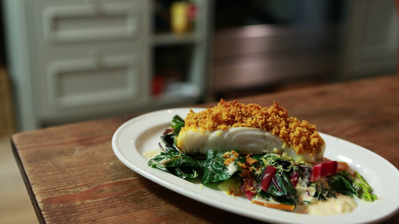 Fisch mit Kräckerkruste - innen zart und außen knusprig