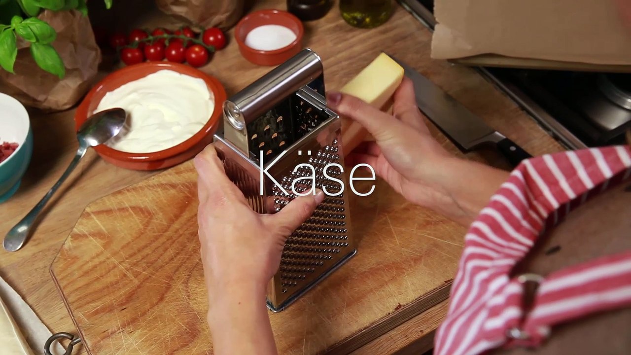 Blätterteig-Schinken-Käse-Stangen Rezept