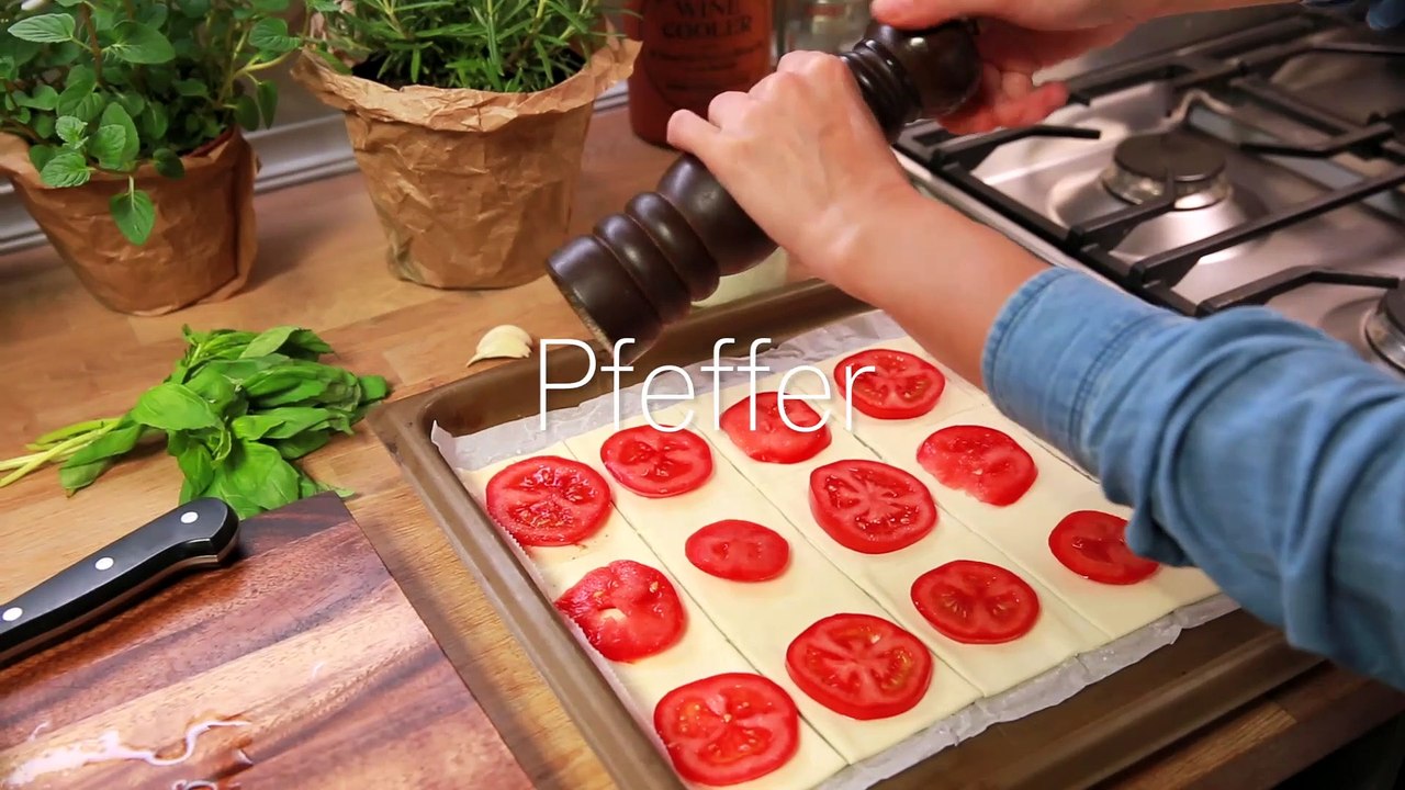 Blätterteig-Tomaten-Quadrate Rezept