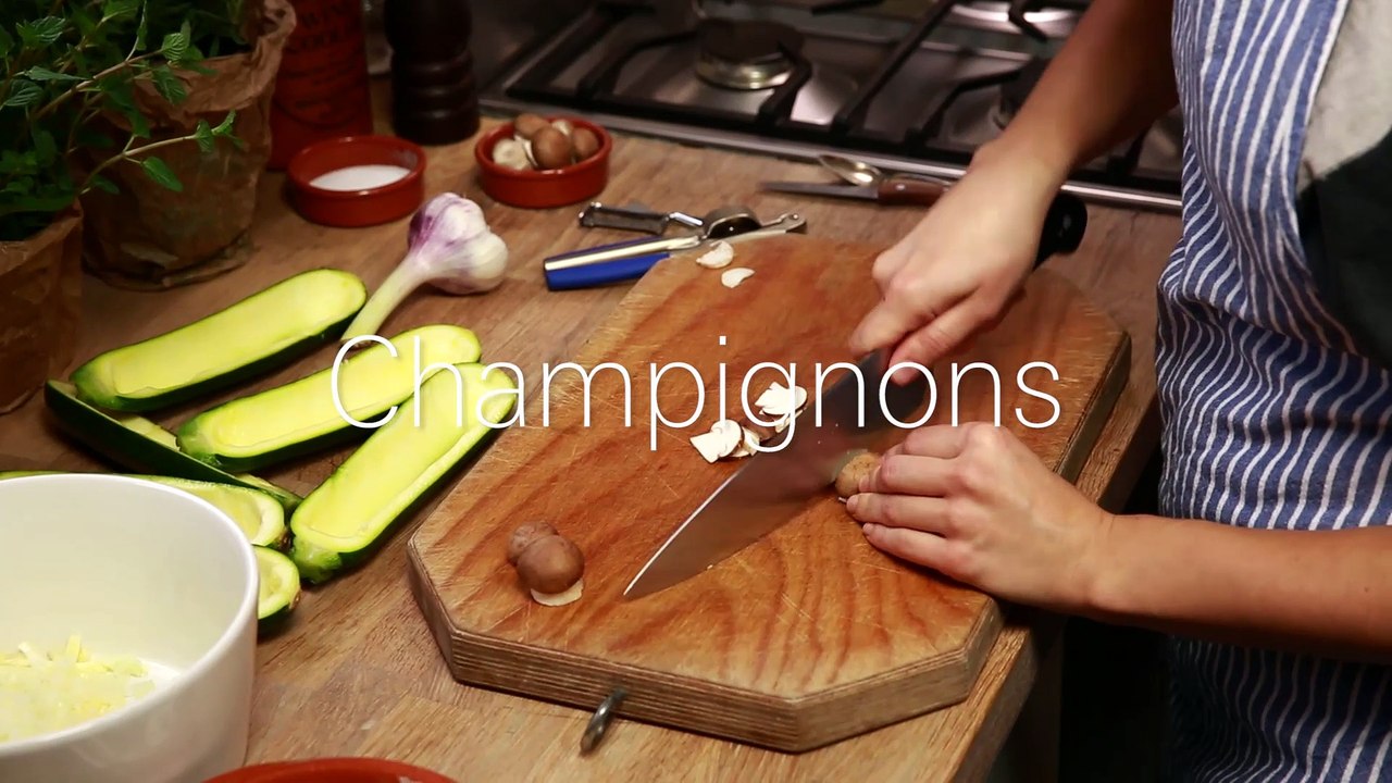 Rezept: Gefüllte Zucchini - vegetarisch