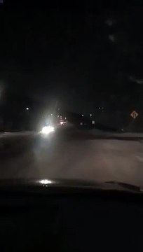 Lampadaires en mode stroboscope à cause d'un problème électrique !