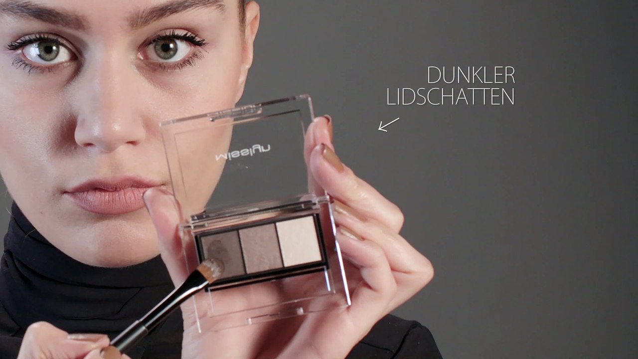 Beauty-Tipp: Lidschatten auftragen – so hält er ewig