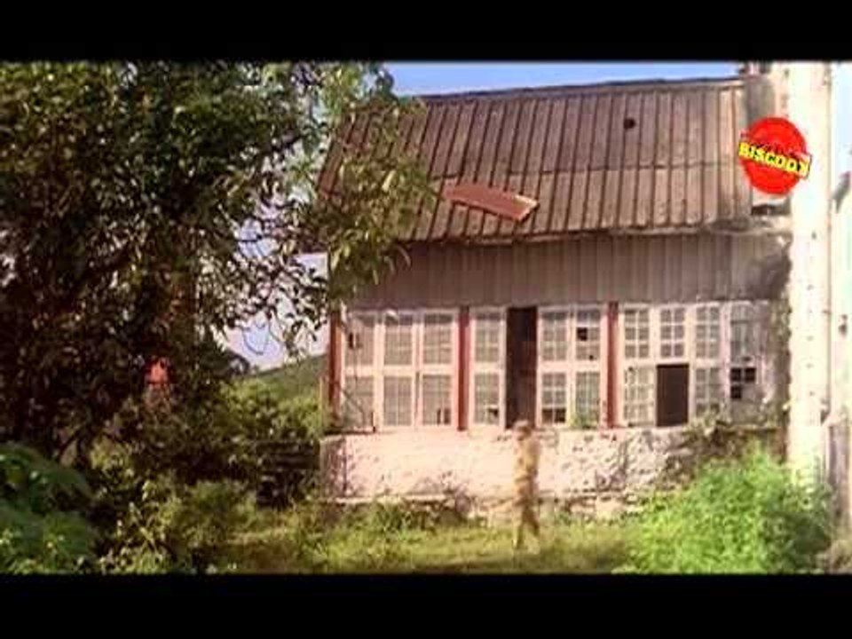 Oliver Twist (2014)  Movie - Malayalam Movie