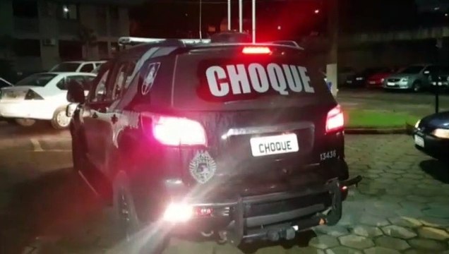 Detidos com defensivos agrícolas são levados a delegacia