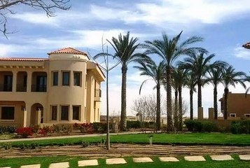 Villa Standalone in Hyde Park New Cairo For Sale