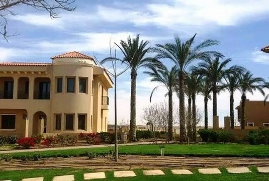 Villa Standalone in Hyde Park New Cairo For Sale