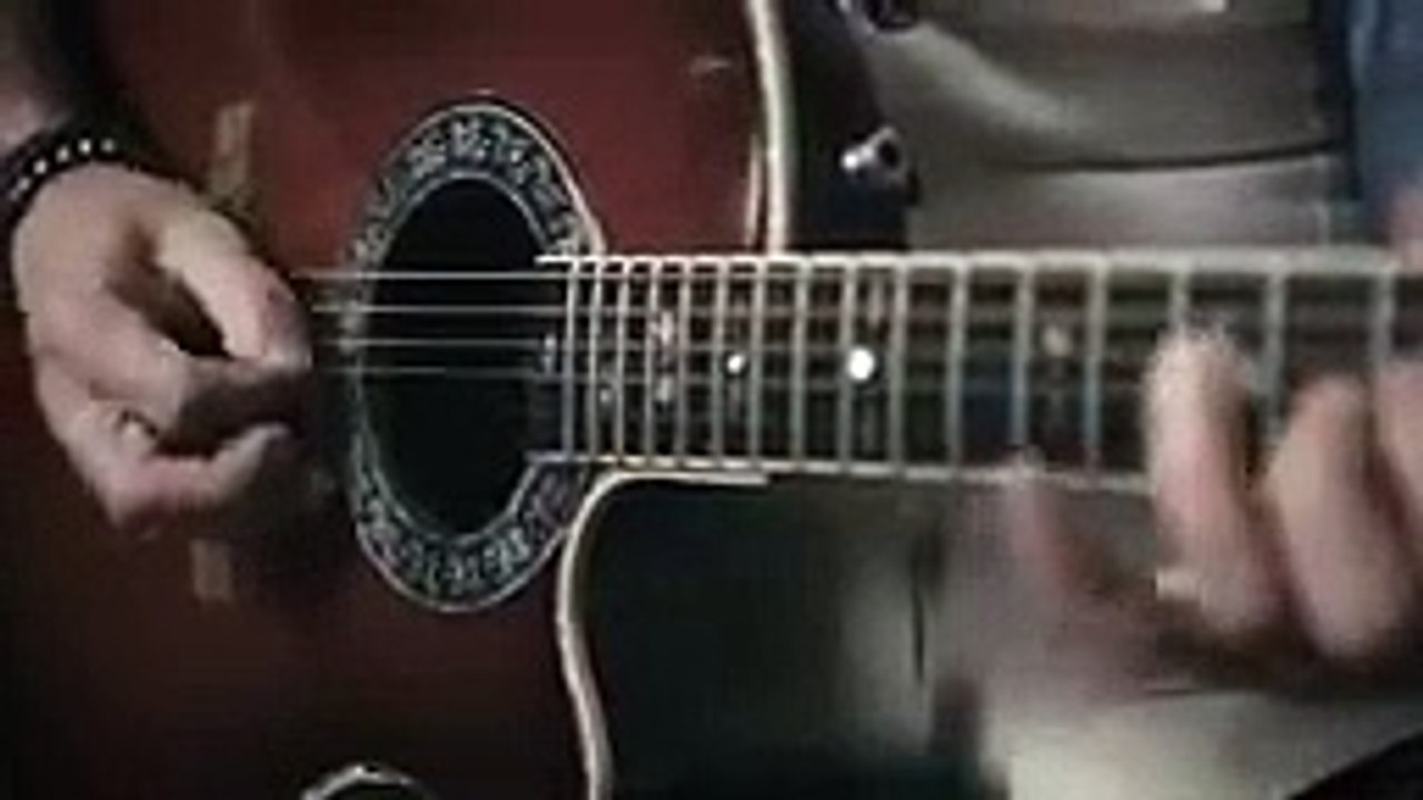 Erhan Güleryüz - Bari Sen Unutma Beni ( Akustik )