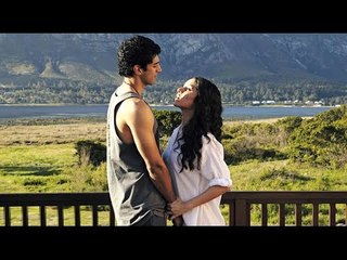 Shraddha tries to cheer up Aditya