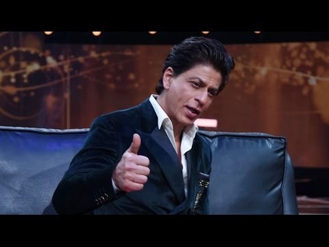 Shah Rukh Khan On The Sets of India Poochega Sabse Shaana Kaun