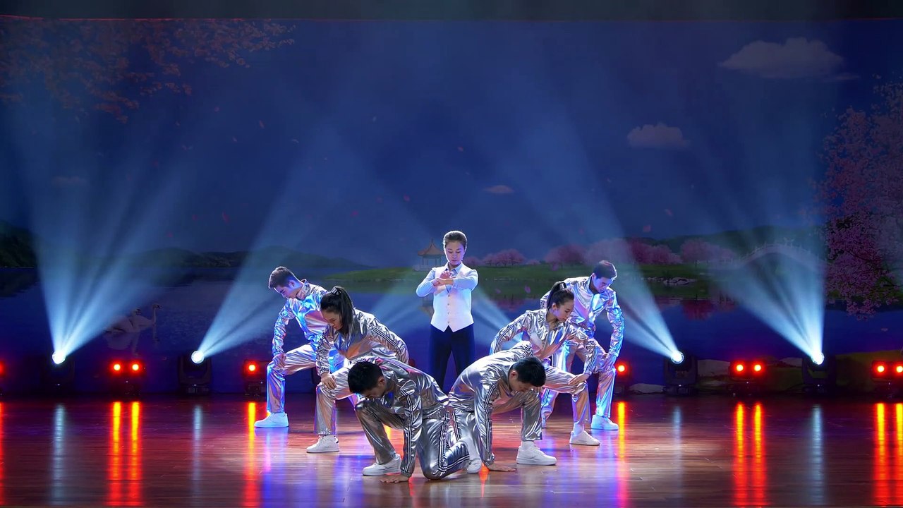 Wortgefecht der christlichen Kirche | Elektronische Augen überall in der Stadt