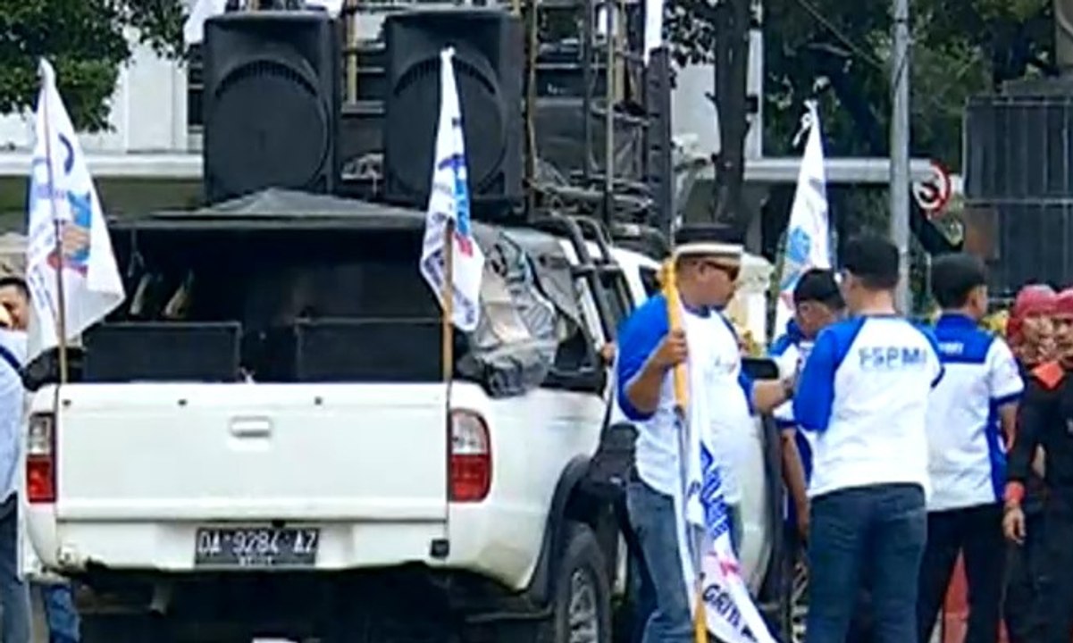 Massa Buruh Gelar Unjuk Rasa Tolak Urun Biaya BPJS Kesehatan