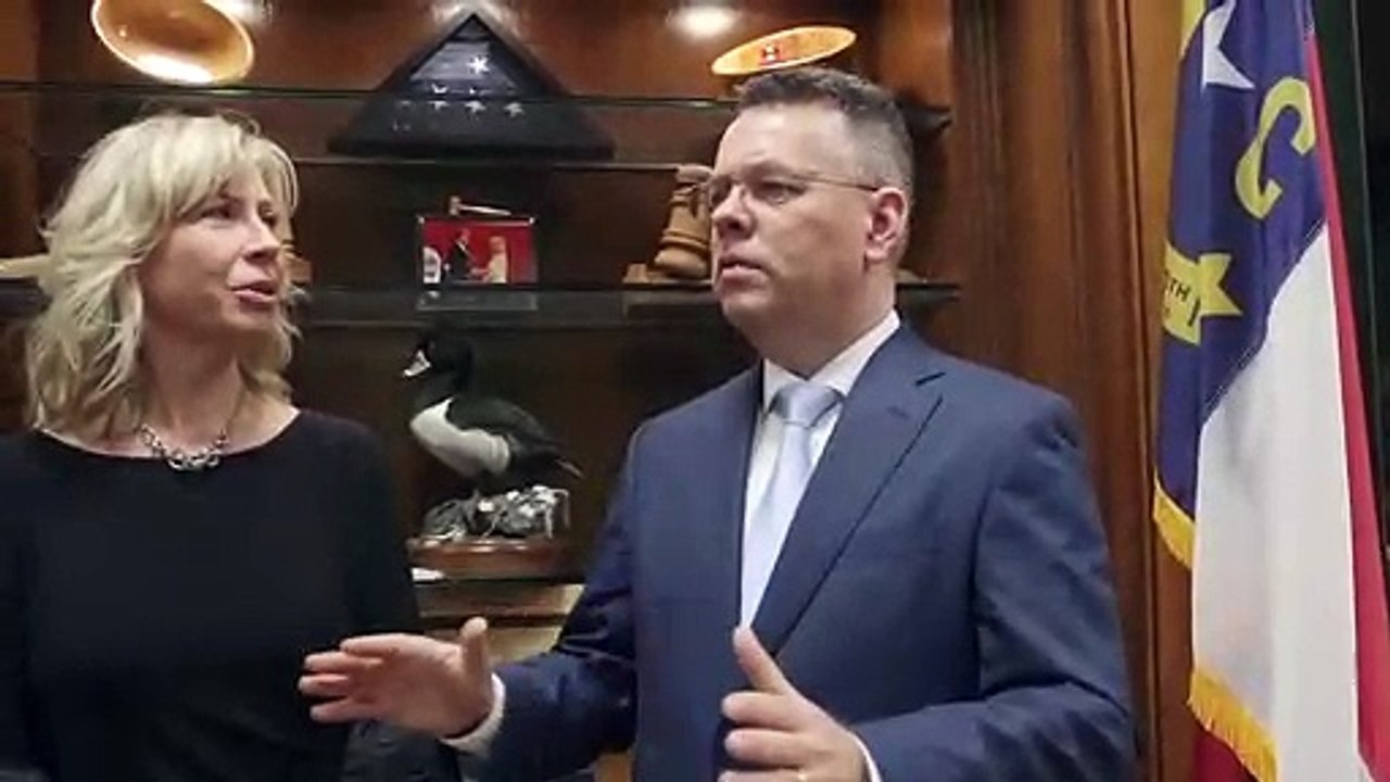 Trump'ın konuşmasını rahip Brunson da izledi