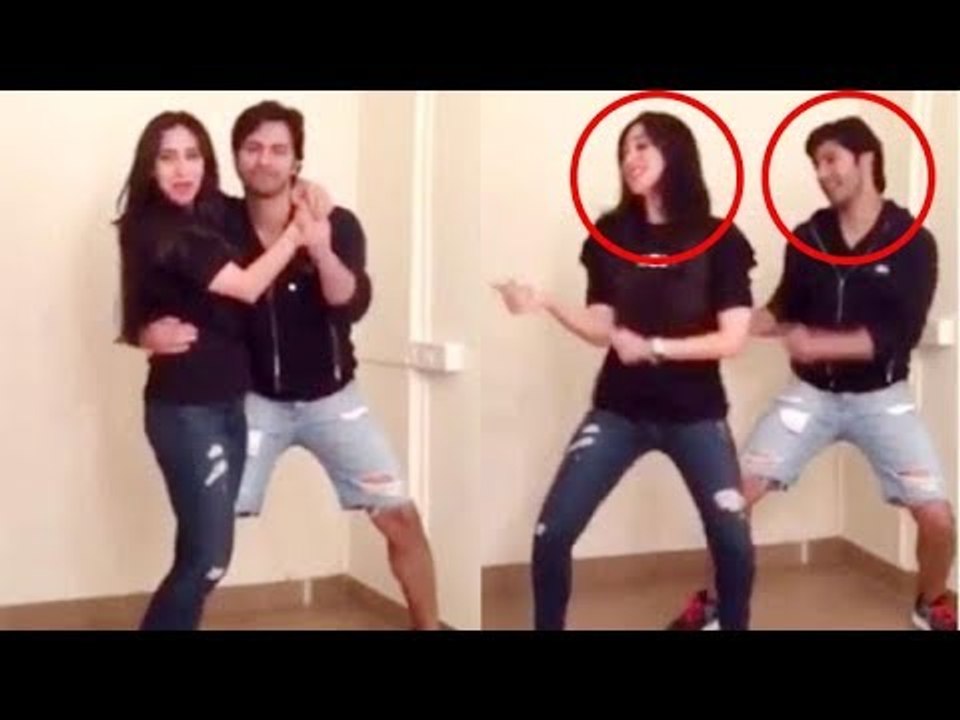 Varun Dhawan & Karisma Kapoor DANCE On Tan Tana Tan | Judwaa 2 Songs