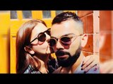 VIRAL VIDEO : Anushka Sharma KISSES Hubby Virat Kohli | CUTENESS OVERLOADED | Love Is In The Air