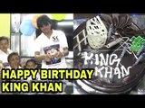 Shahrukh Khan's BIG CRAZY FANS CELEBRATES his Birthday in ZERO style