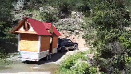 Doğada yaşam özlemini ahşap karavanıyla dindiriyor - GÜMÜŞHANE
