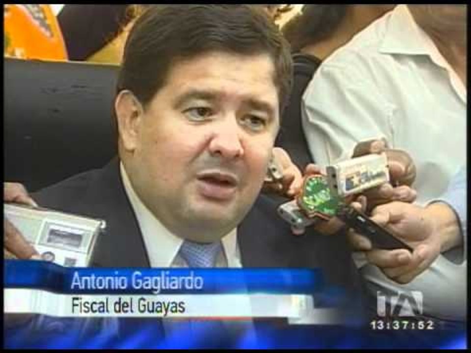 cuero version fiscalia