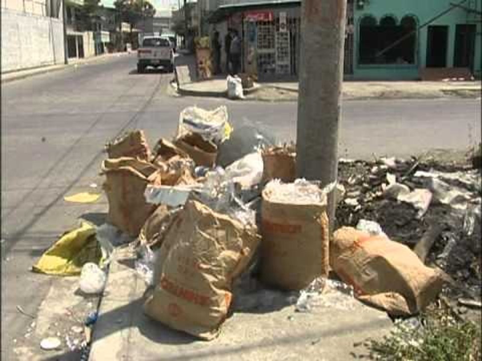 U24 POSTE ACERA