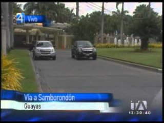 Así fueron embargados los autos de Álvaro Noboa