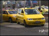 Taxista agredió a usuaria por pedir que prenda el taxímetro