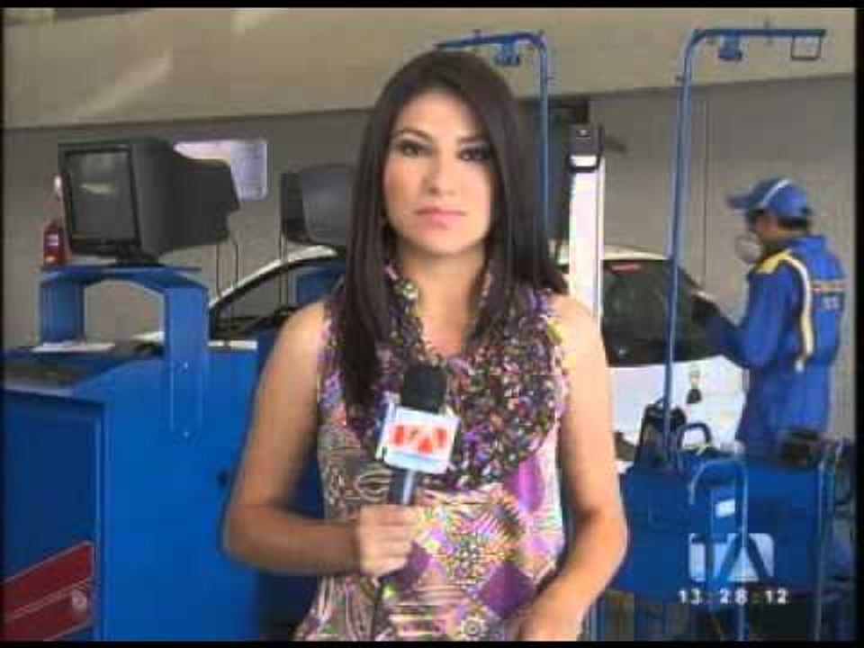 Usuarios decidieron pasar la noche haciendo fila para matricular su vehículo