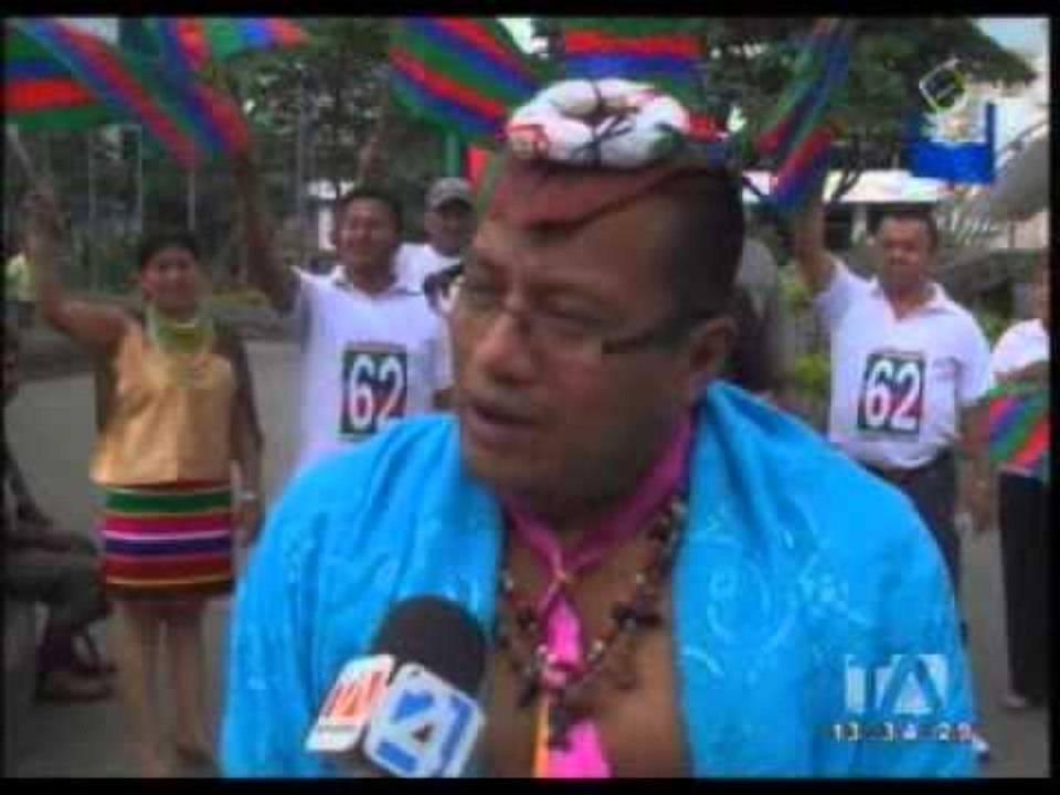 Candidatos tsáchilas acompañan sus propuestas con limpias chamánicas
