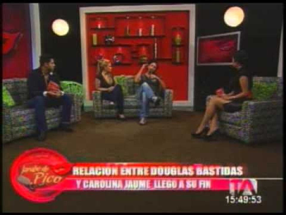Douglas Bastidas aclara situación con Carolina Jaume