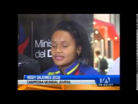 Neisy Dajomes y su alegría por ser campeona mundial prejuvenil en pesas