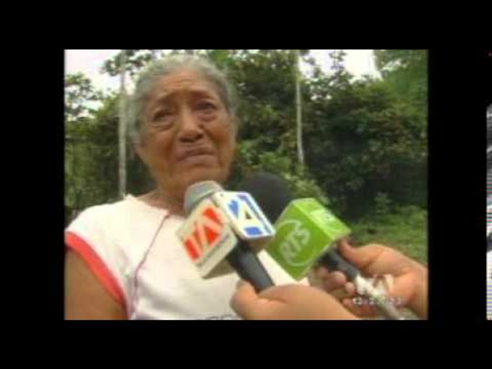 Deslizamientos de tierra afectan a familias de la costa