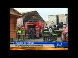Incendio de fábrica al norte de Quito deja un herido
