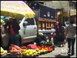 Comerciantes informales se toman las calles de Ambato