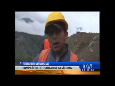 Operador de maquinaria murió por derrumbe en la vía Penipe-Baños