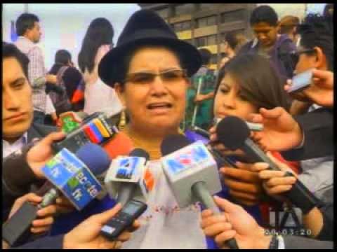Manifestantes marchan en contra de la explotación del Yasuní