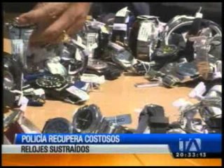 Recuperan costosos relojes sustraídos de centro comercial
