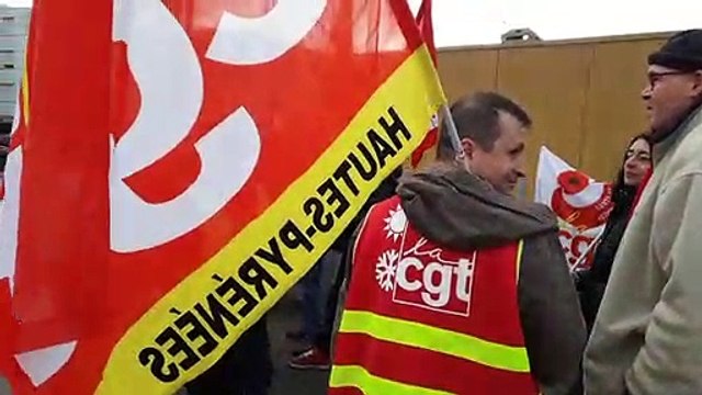 Les syndicats enterrent les promesses du Medef à Tarbes