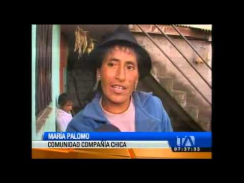 Calles y viviendas inundadas por las fuertes lluvias en Cotopaxi