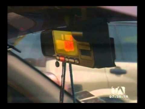 Mauricio Rodas concreta ocho acuerdos con taxistas